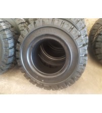 Lốp Đặc 300-15 SoliTrac Sri Lanka